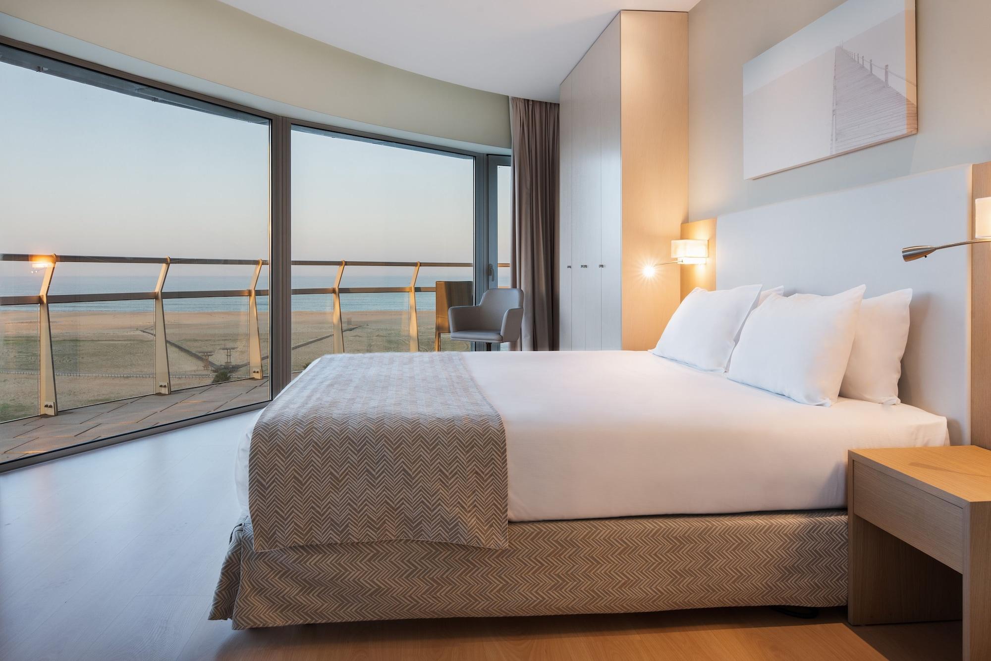 Eurostars Oasis Plaza Hotel Figueira da Foz Ngoại thất bức ảnh