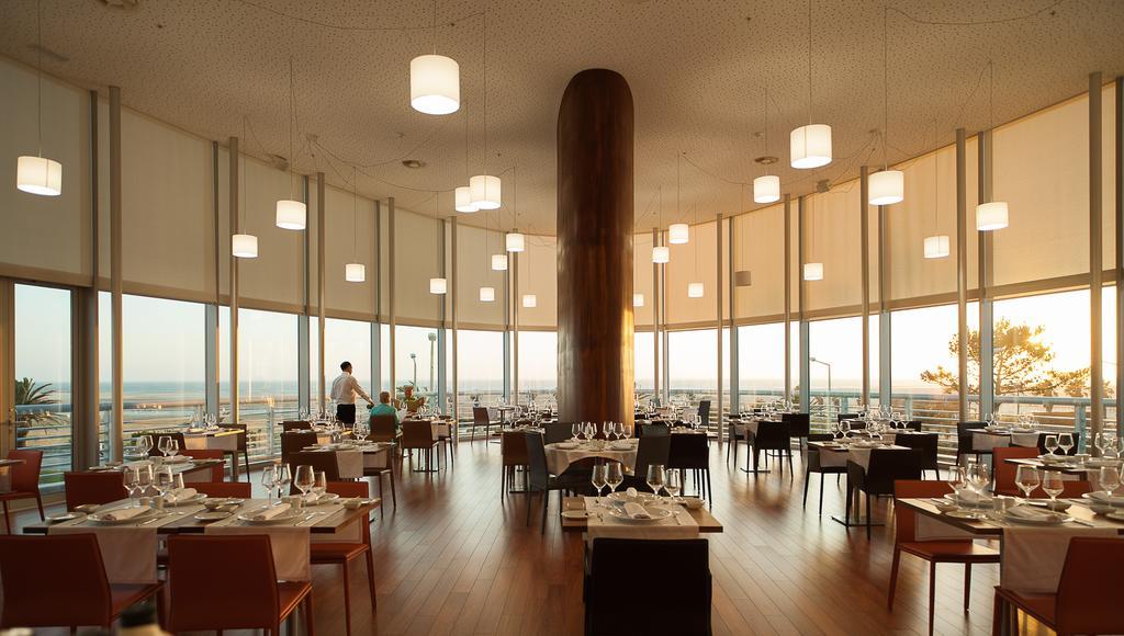 Eurostars Oasis Plaza Hotel Figueira da Foz Ngoại thất bức ảnh