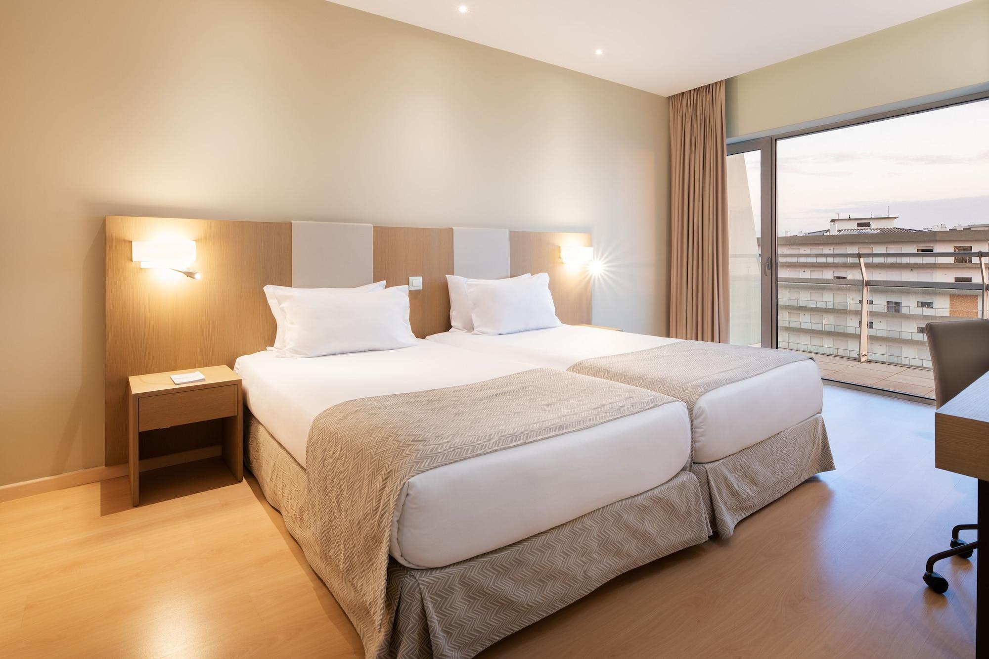 Eurostars Oasis Plaza Hotel Figueira da Foz Ngoại thất bức ảnh