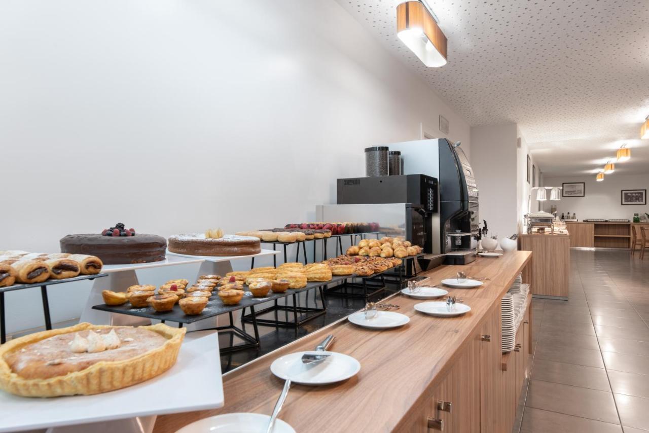 Eurostars Oasis Plaza Hotel Figueira da Foz Ngoại thất bức ảnh