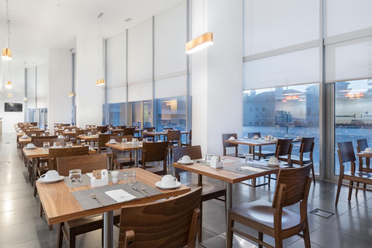 Eurostars Oasis Plaza Hotel Figueira da Foz Ngoại thất bức ảnh